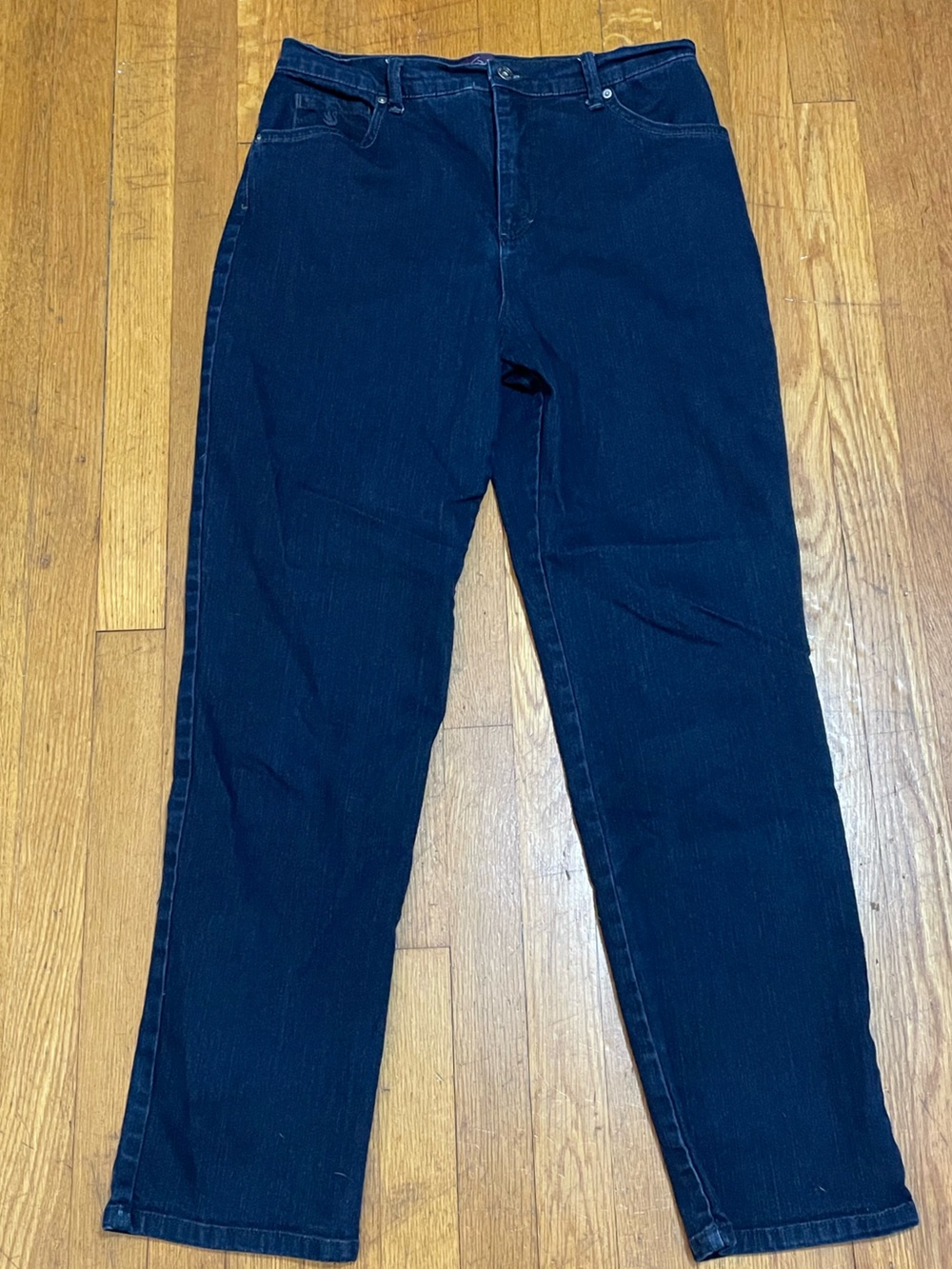 Classic High-Rise Women's Jeans in Dark Blue